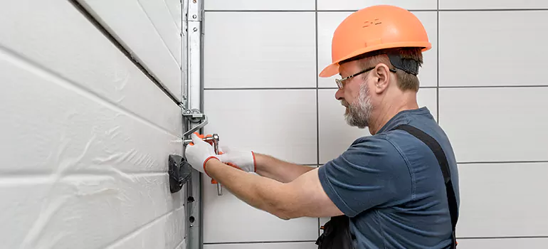 Commercial Garage Door Repair in West Lealman, FL